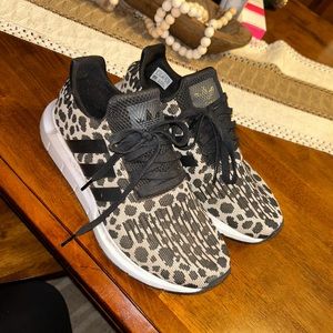 Women’s Cheetah Adidas Tennis Shoes